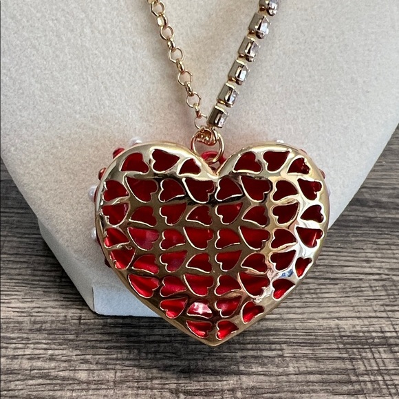 Betsey Johnson | Red Heart Necklace w/ Matching Earrings ♥️ - Picture 9 of 17